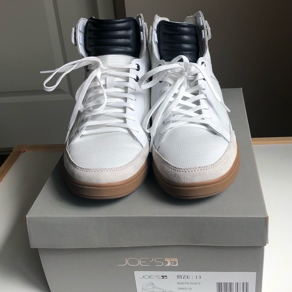 Sneaker